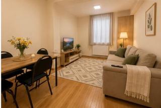 Spacious Apartment - 7