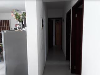 Spacious Apartment in Flic En Flac with Shared Pool - 3