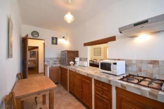 Charmante maison en Camargue avec piscine partagée - 9