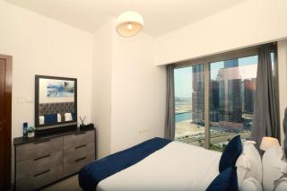 Premium 1BR at Gate Tower, Al Reem - 4