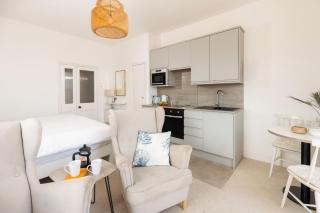 Sunrise Studio Apartment - 7