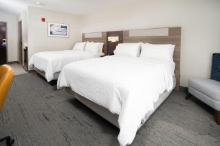 Holiday Inn Express Hotel & Suites St. Charles by IHG - 8