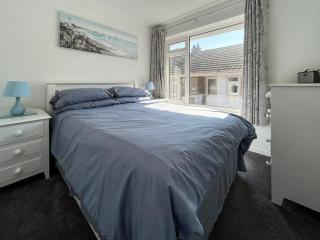 Broadsands Bungalow - 5