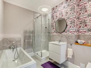 Pebble Cottage - 1