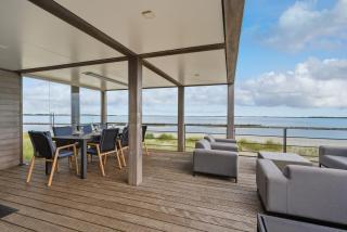 Villa 77 – Beachfront | Direct aan het strand met uitzicht over het water - 7
