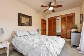 Cheerful Home | Fire Pit | Sleeps 8 - 3