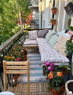 Large, newly renovated apartment with a view of the park - 2