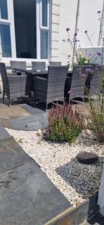 Beautiful Holiday Home by the Sea sleeps 10 plus - 6