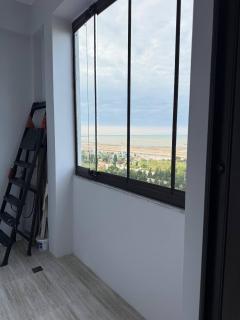 Luxury Sea View on the Boulevard - 9