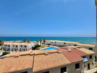 Beachfront 1-Bed Apt Sea View Orihuela Costa - 9