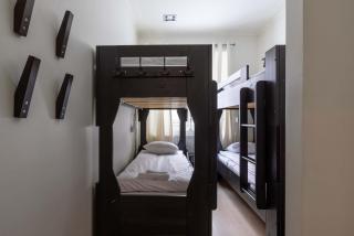 Central Stylish Retreat with Sauna - 7
