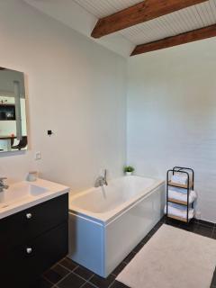Olsson B&B - 2