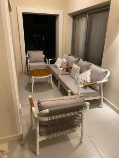 Spacious Luxury Townhouse with Garden & Garage Marassi - 0