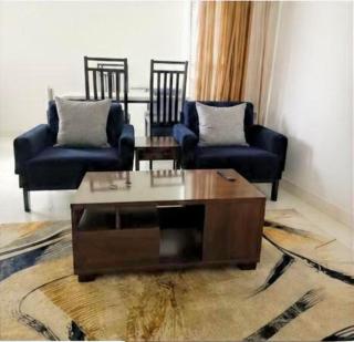 Modern Family Home in Ikoyi - 0