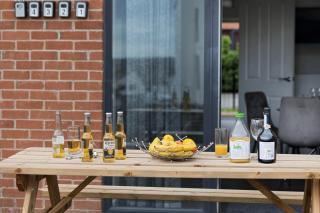 Spacious Luxurious Serviced Accommodation 4 - 7