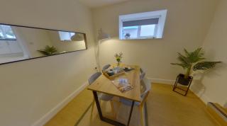 Spacious 3 Bedroom Townhouse in Menai Bridge - 2