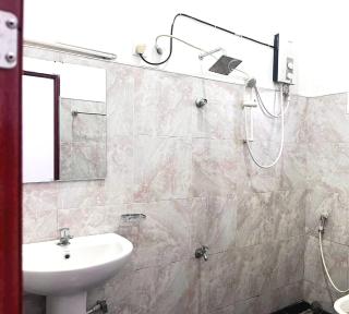Mount View Hotel Badulla Room 02 - 4