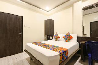 FabHotel Happy - 7