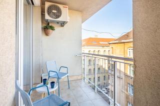 Very Central - Balcony - Sunny - 6