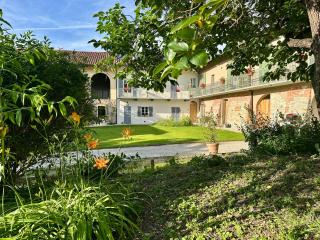 Cascina Piandamiane, Dimore di Langa - suite Elvira, country house nella natura delle Langhe - 9