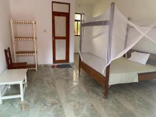CAAA Youth Hostel - 8