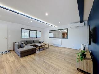 Maison climatisée 130m2 3 chambres & terrasse - 0