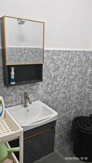 Rumah Zaiton - 4
