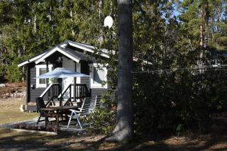 Cozy cottage in a forest setting, a 5-minute walk to the sea - 7