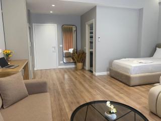 Arvi Boutique Hotel - 4