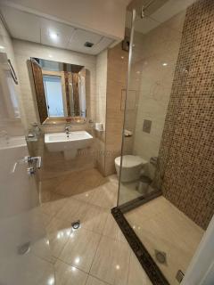 2 Bedroom in Rose Gardens with Pool & Sea View - 5