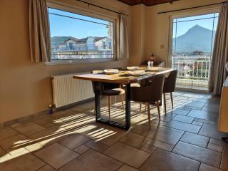 Xi Luxury Apartment - 5