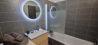 Le Petit Nid d'Ana - near Bordeaux - 7