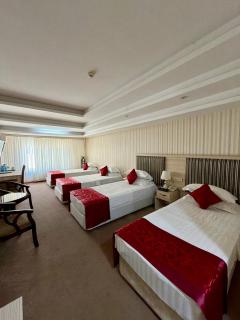 Royal Hotel - 2