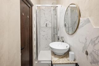 Stepup Suites, Cismigiu Park, City Center, Amazing Park View - 5