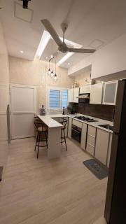 modern one bedroom apartment - 3
