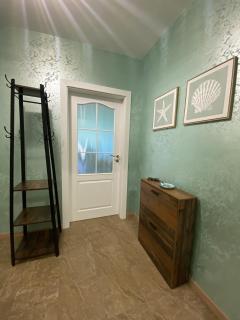 Kranevo Modern Vintage Retreat - 6 Min to Beach - 7