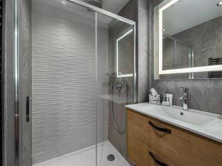 Appartement contemporain près des pistes à Val d'Isère, 4 chambres, cheminée, parking inclus - FR-1-567-14 - 1