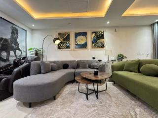 Luxury Two Bedrooms Apartment in GOLD CREST RESIDENCY -DHA Lahore Phase 4 - 3
