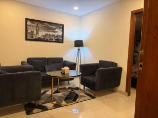 Luxury 1BHK - Fully Furnished at Kazani Heights - 0