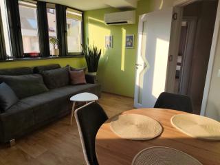 Seaside lounge apartment - 0