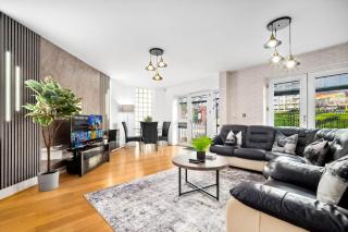 City Centre Apartment - Balcony - On Street Parking - Neflix 40AKW - 0