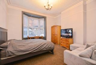 Studio Flat in Central Darlington, Free Parking - 3