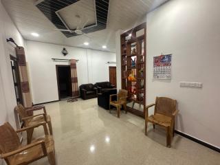 Eelam inn - 5