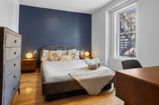 Majestic 4BR – Stay in the Heart of MTL - 8