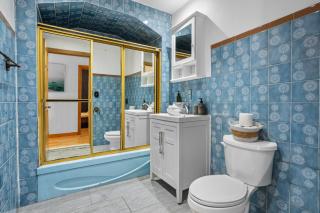 Majestic 4BR – Stay in the Heart of MTL - 6