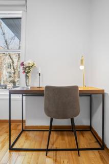 Majestic 4BR – Stay in the Heart of MTL - 4