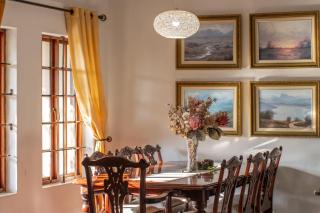 Paarl Crystal Family Home - 8