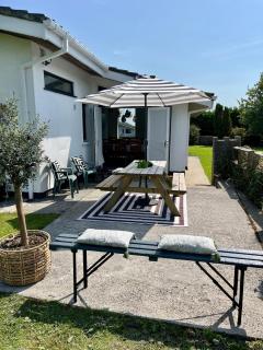 Private House by Galway Bay and Races - 8