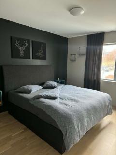 Newer townhouse with proximity to a communal outdoor area - 2