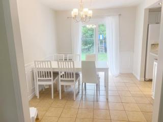 3Bedroom 2Bath house close to Western University - 1